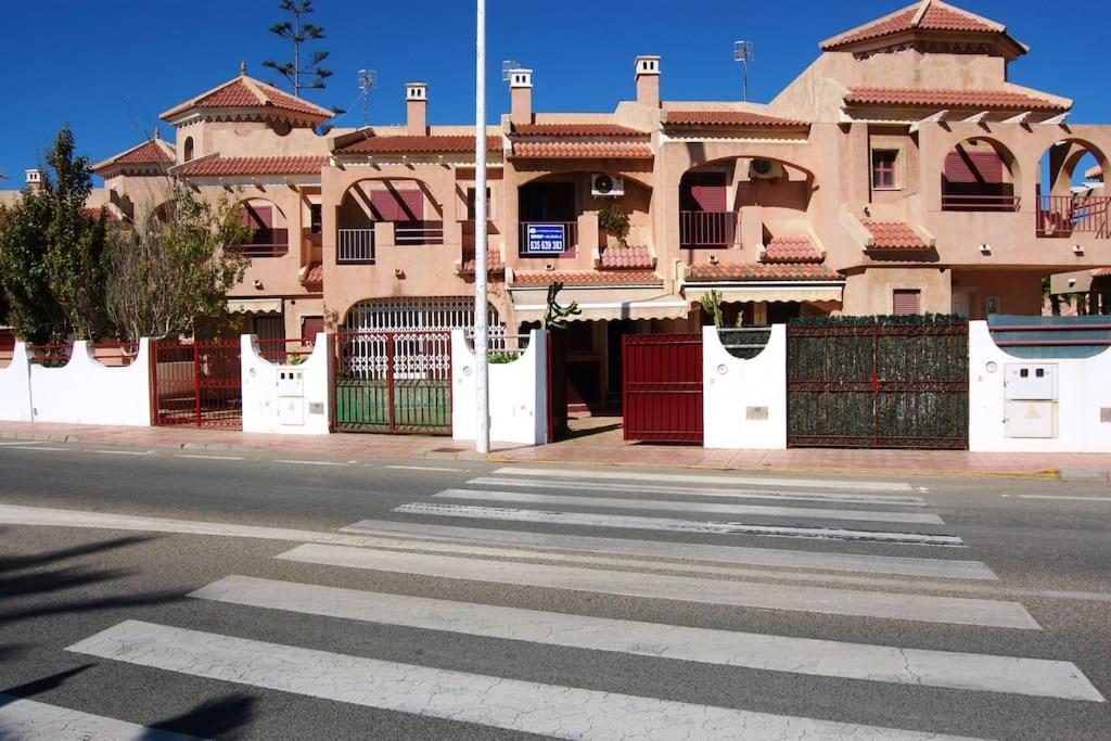 Precioso Duplex Con Piscina, En 1ª Linea De Playa Villa Puerto de Mazarron Exterior photo
